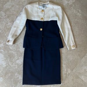 Celine navy and cream color suit size 40. 100% laine wool